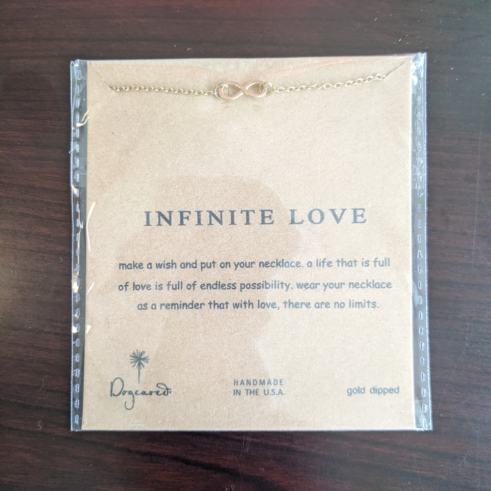 Dainty Infinity necklace